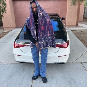 Meet your Posher, Sellysel